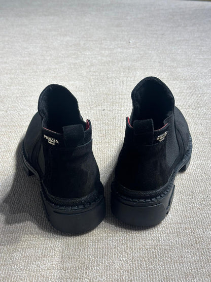 Prada Chelsea Bot