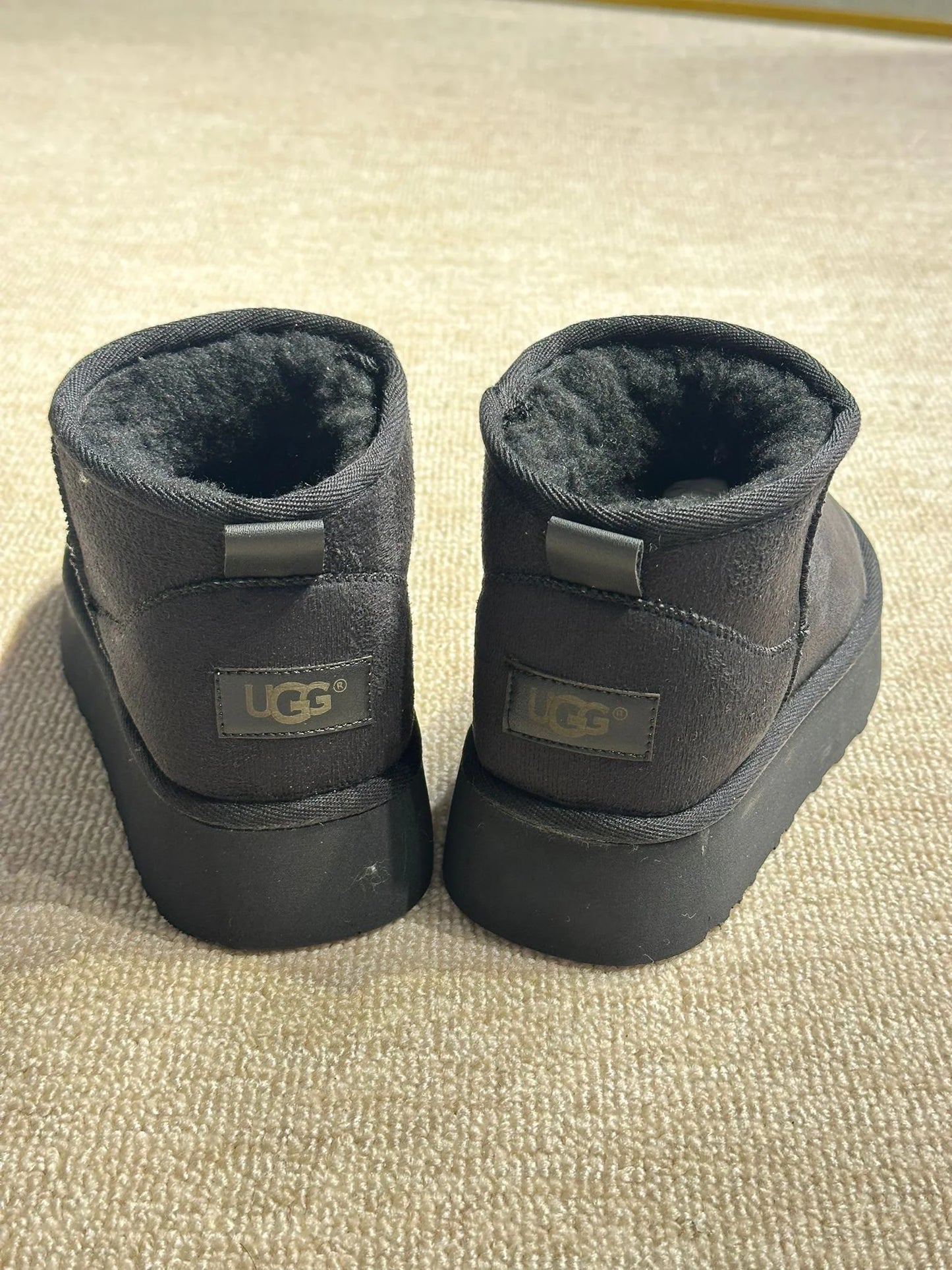 Ugg