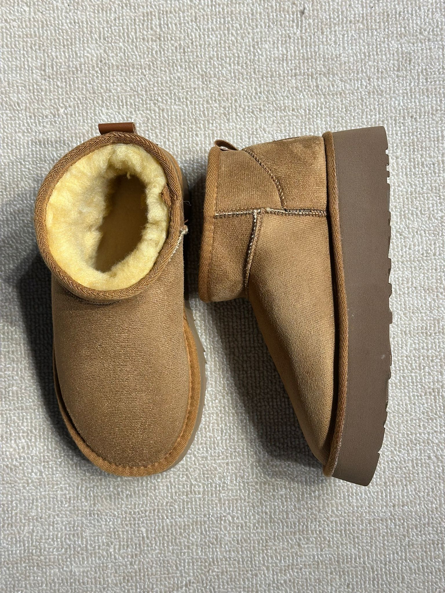 Ugg