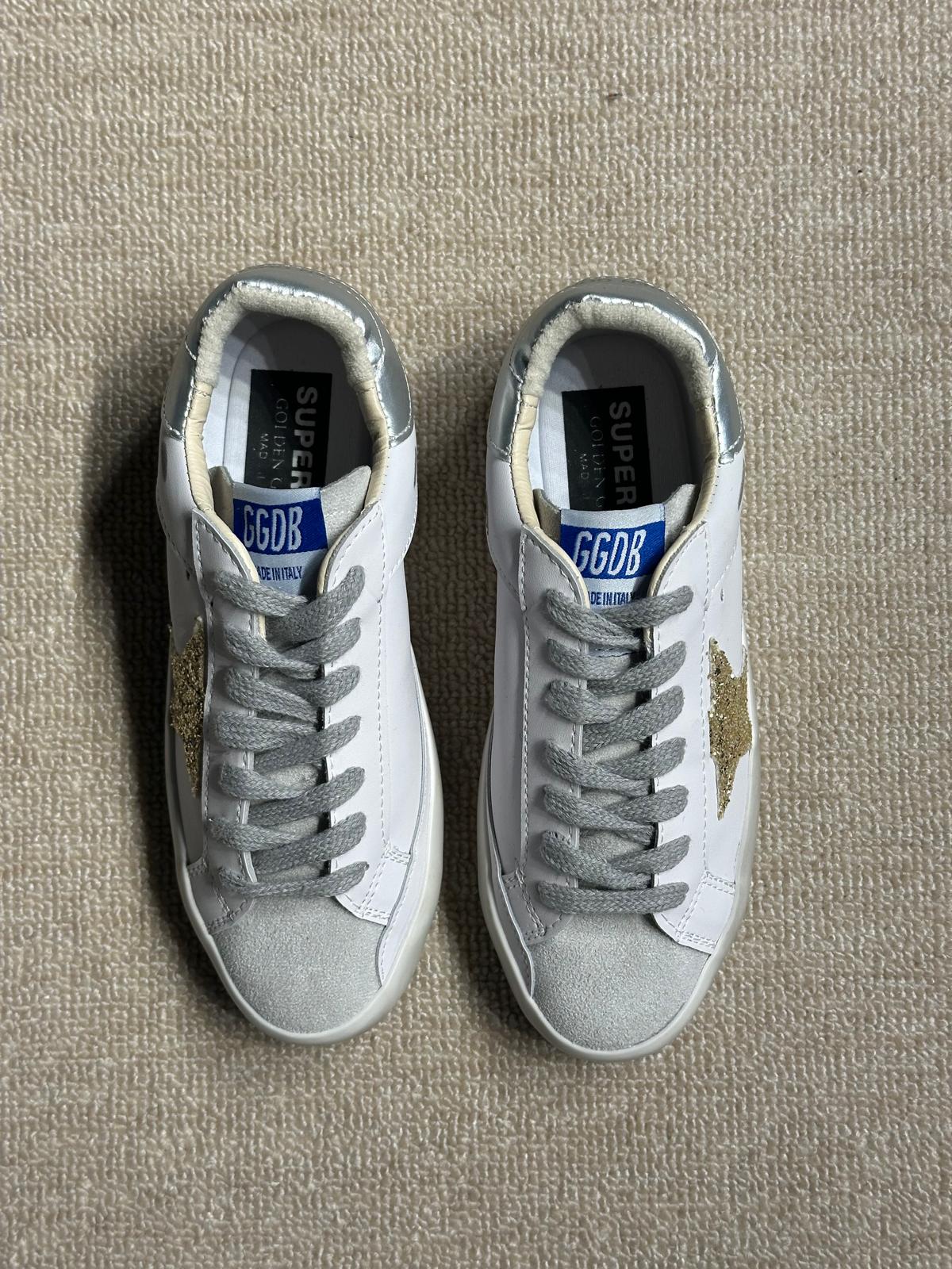 Golden Goose Super Star