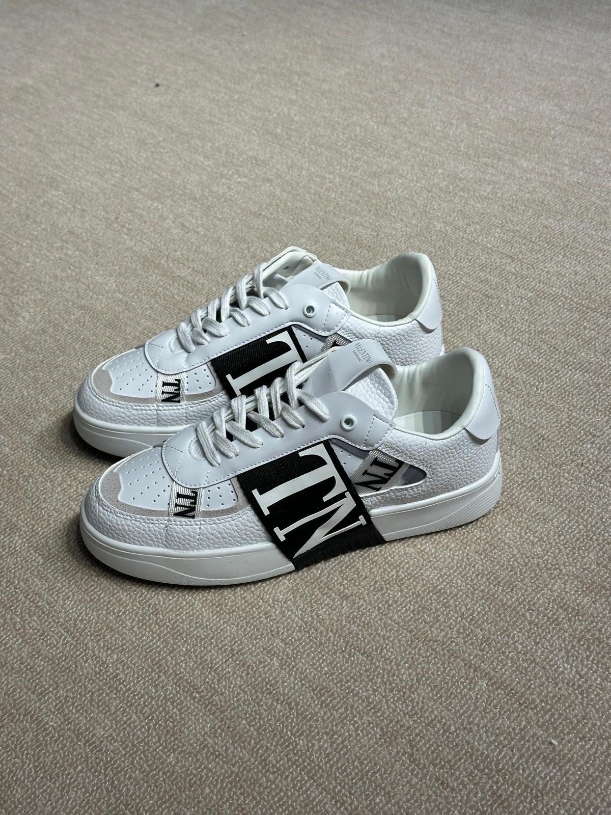 Valentino Garavani VL7N Beyaz Erkek Deri Sneaker