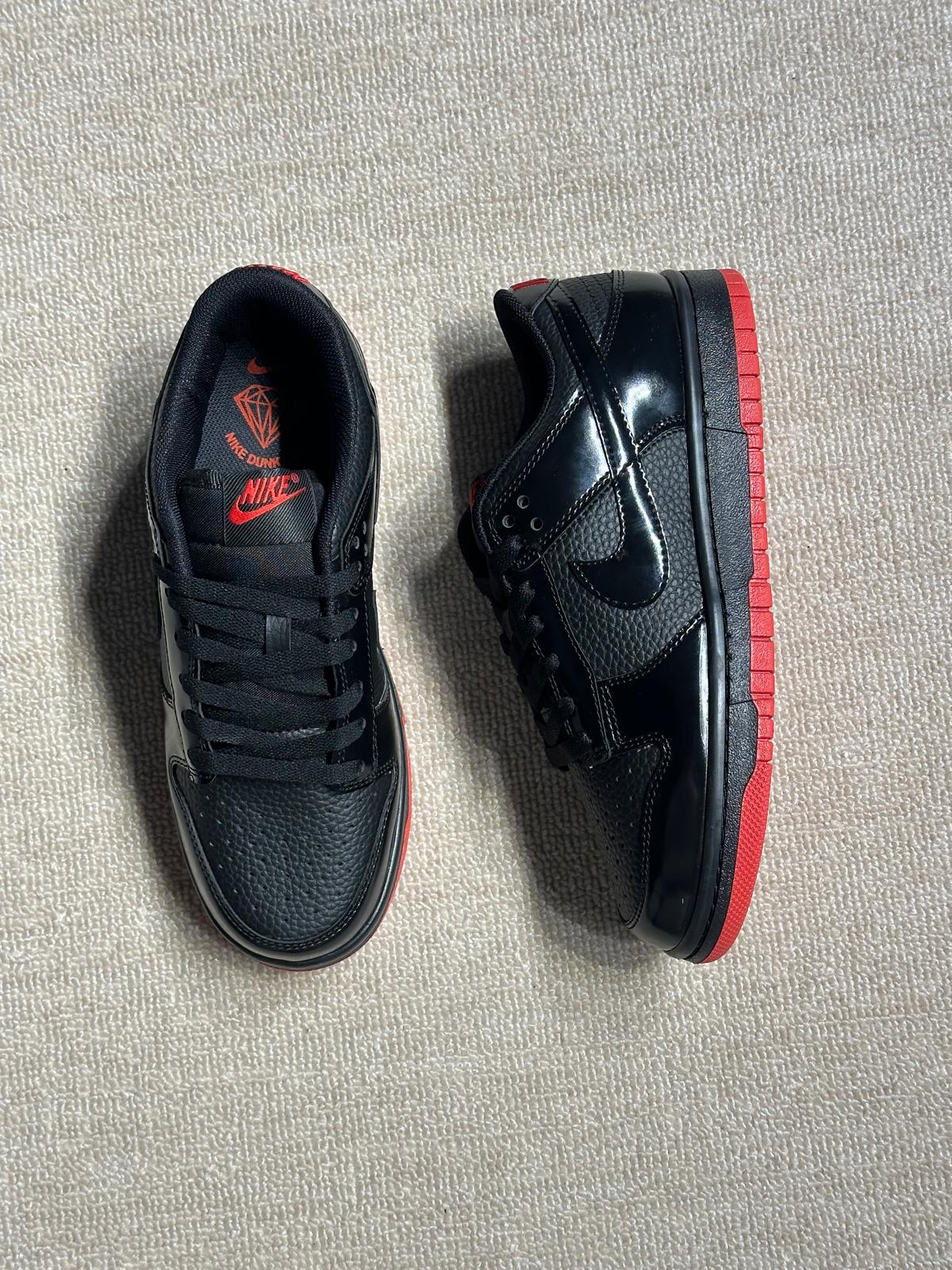 Nike Dunk Low - Mafia